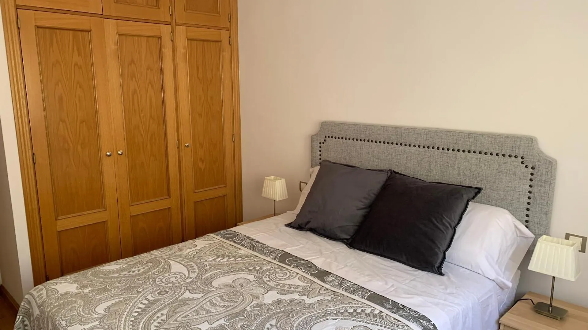 Appartement Malagueta, Free Parking, Center & Beach Málaga